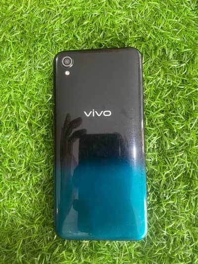 Vivo Y1s sab ok hai 2 Ram /32 Mae hai
