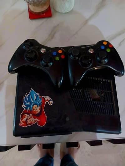 Xbox 360 Jailbreak 512 GB l 2 Controller l 25 Games Pre Installed