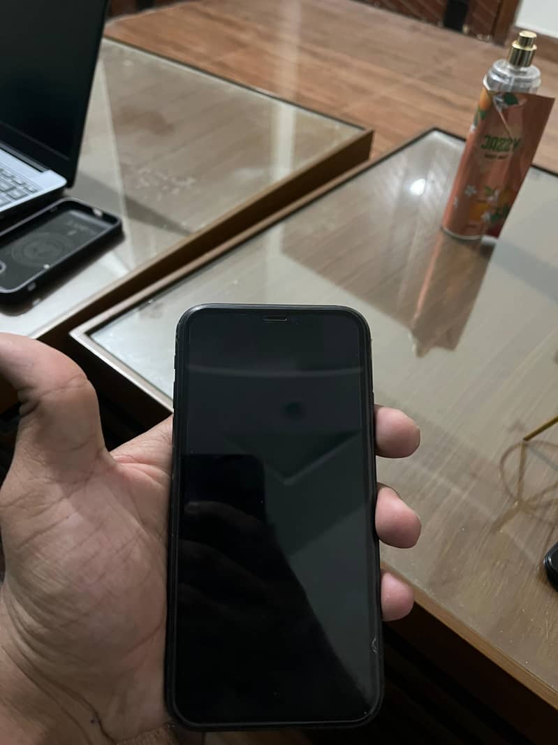 Apple iPhone 11 2