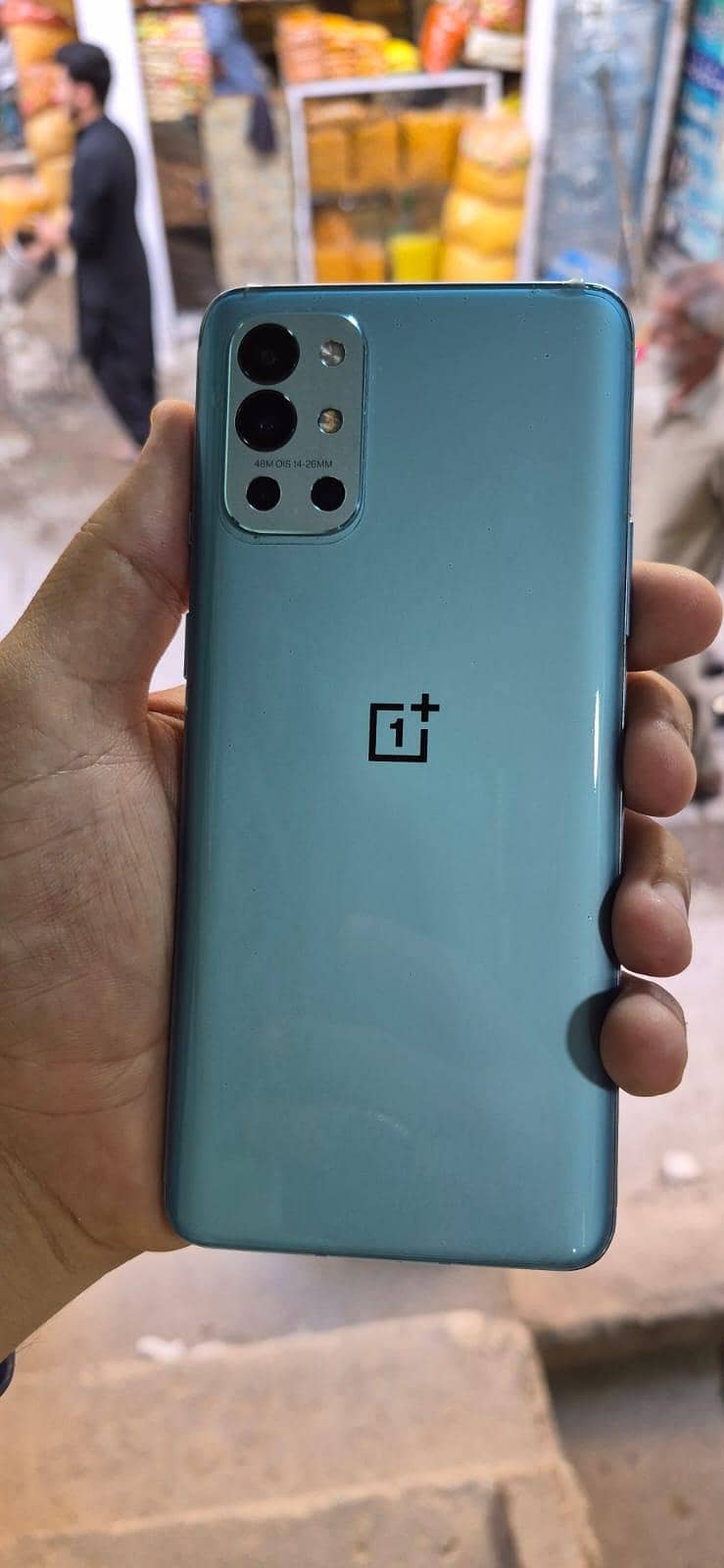 One Plus 9R 0