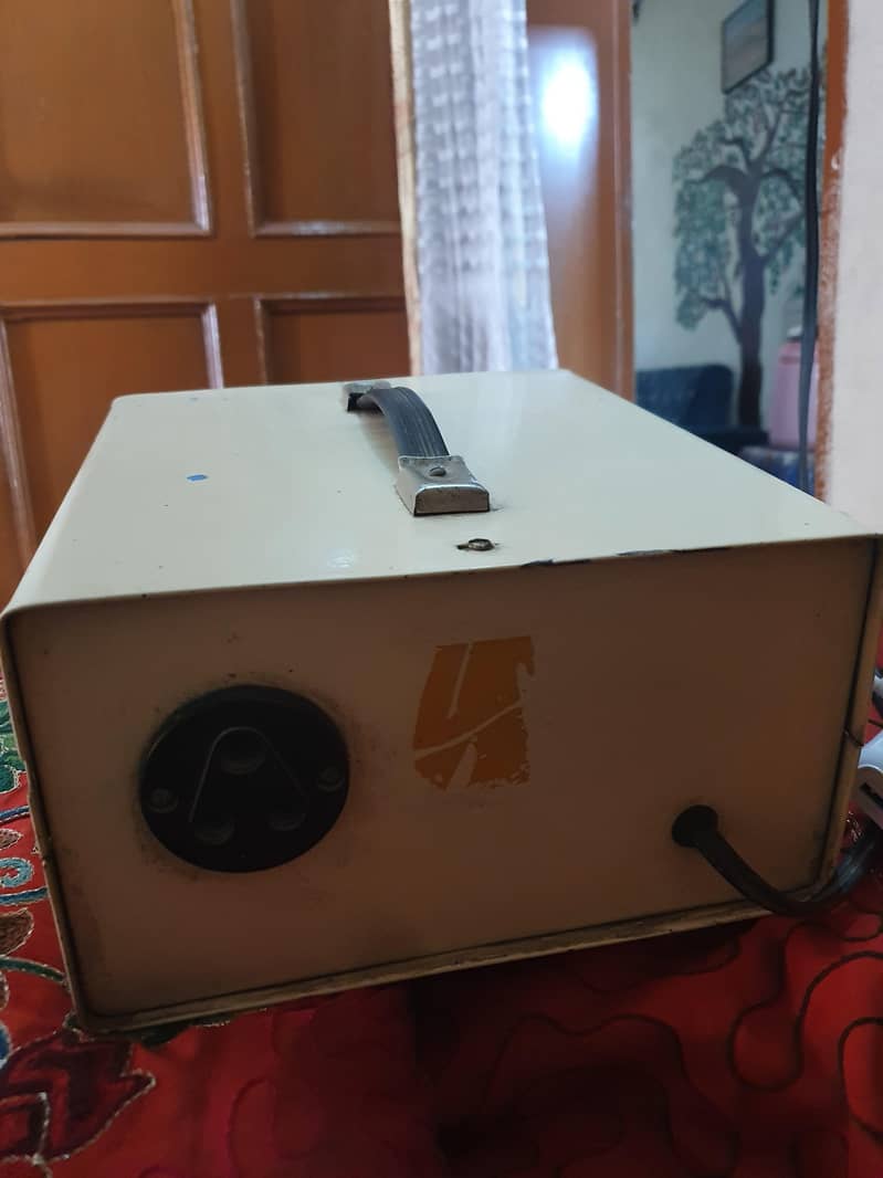 automatic voltage stabiliser 2000watt original 2