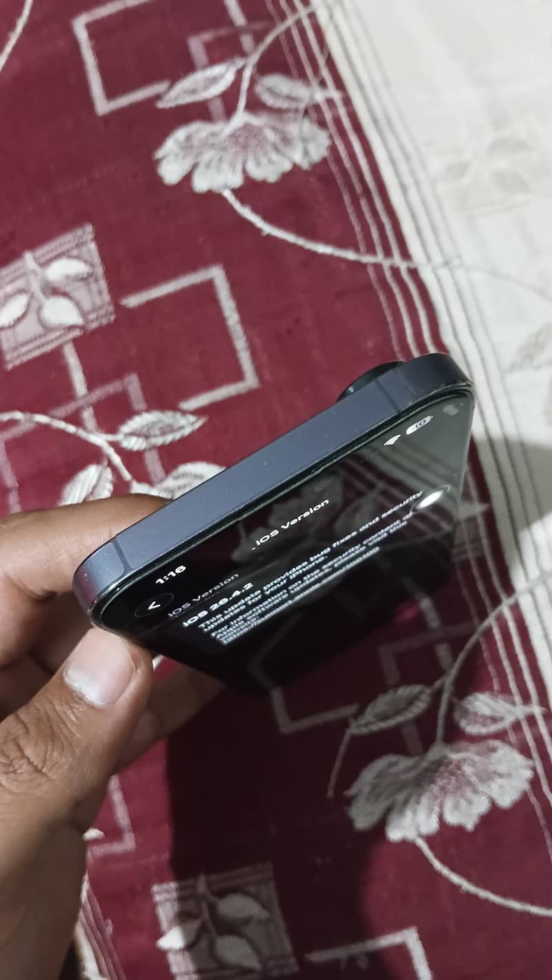 iPhone 14 pro max 0