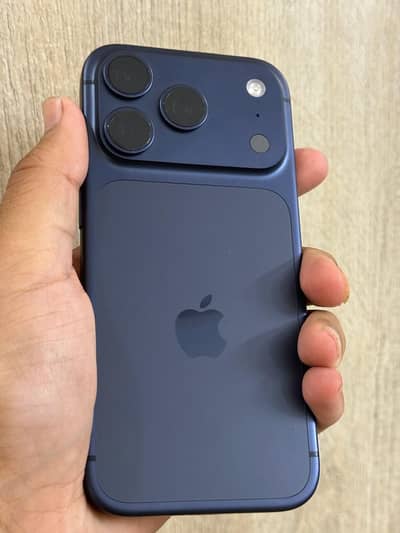 17 pro 256gb factory unlock 100 health