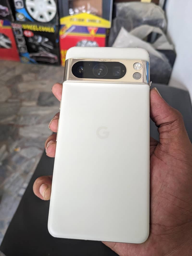 Google Pixel 8 Pro 0