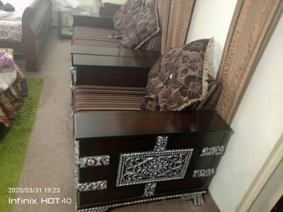 6 seater sofa in good condition