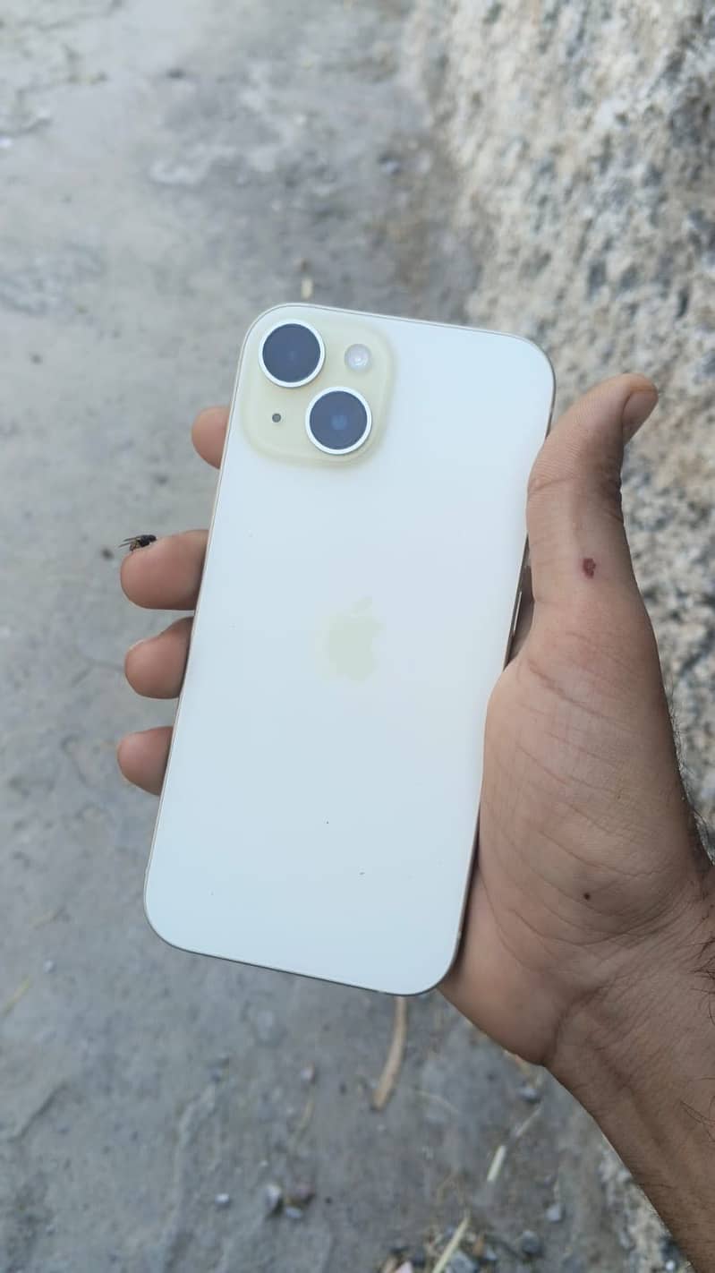 Apple iPhone 15 3