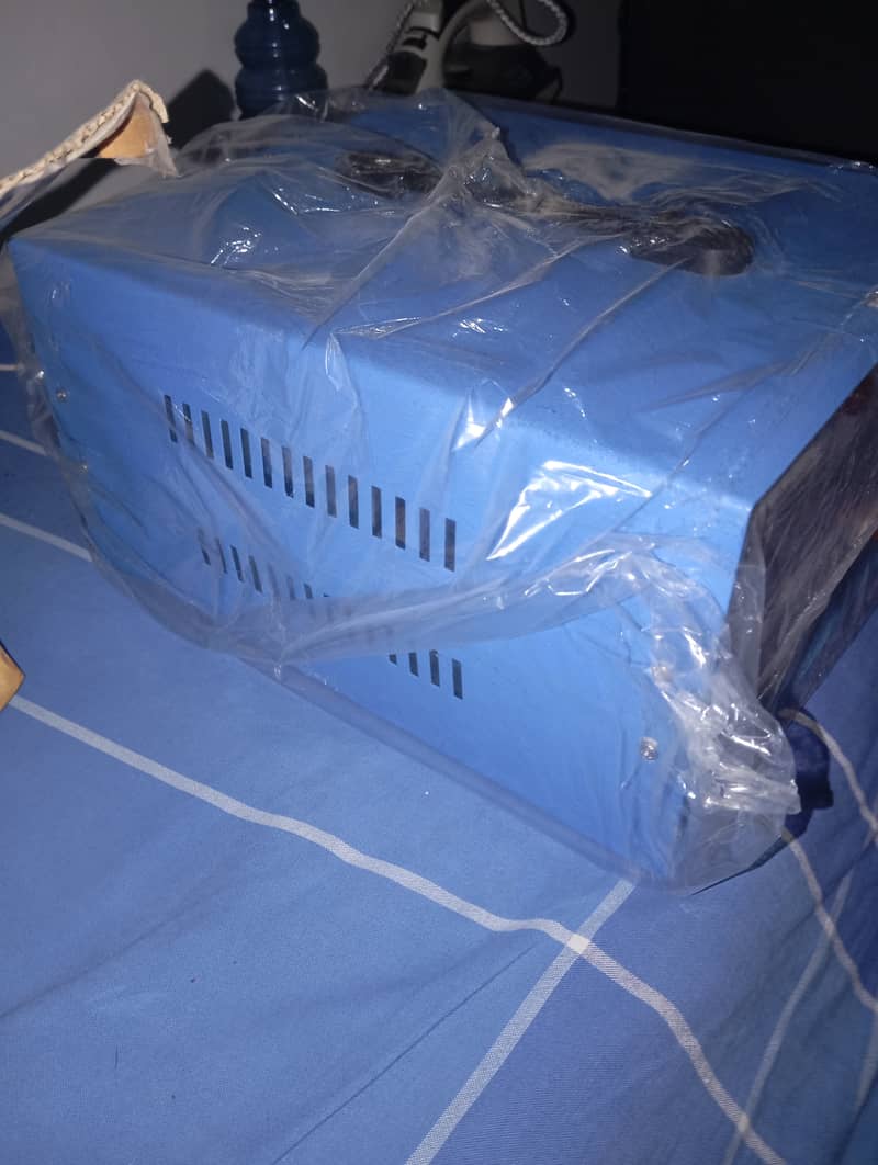 Automatic Stabilizer 5000W 4