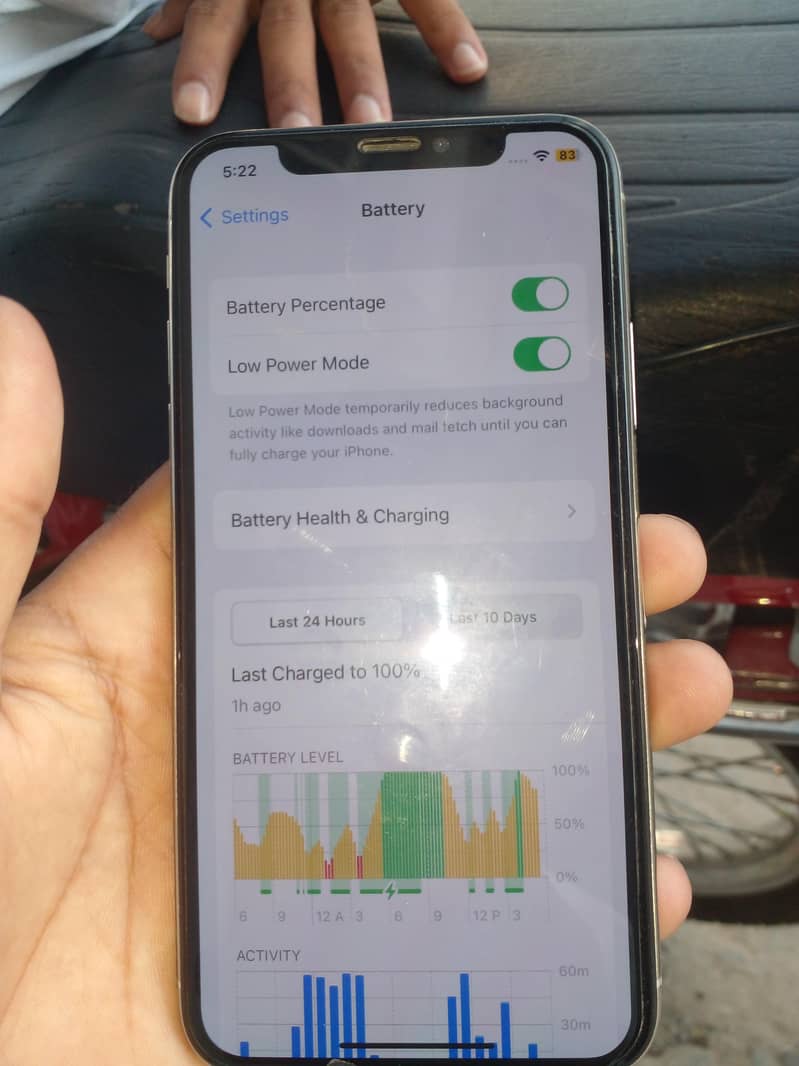 Apple iPhone X 3