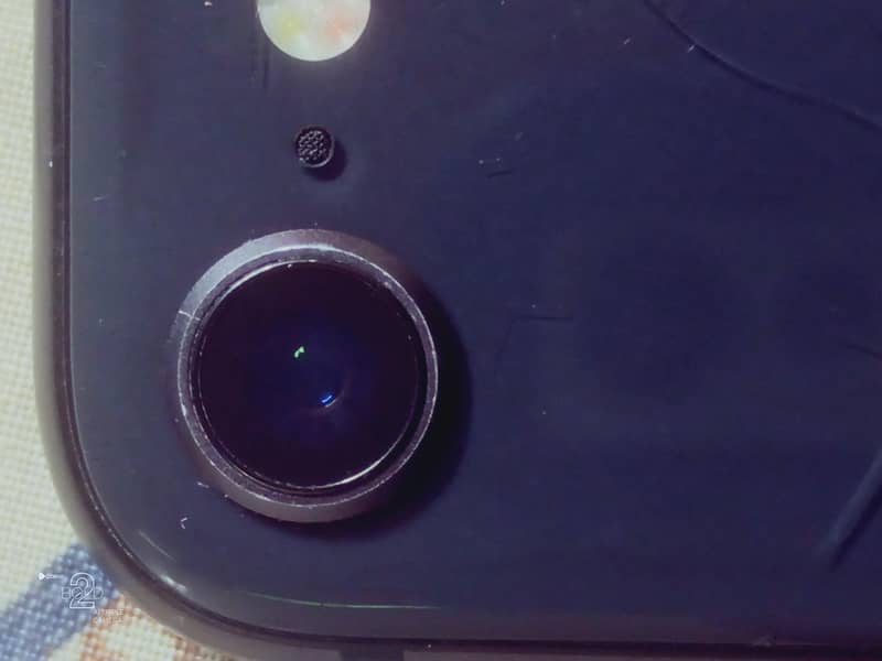 Apple iPhone 8 3