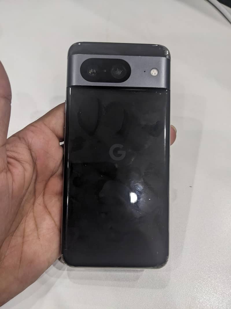 Google Pixel 8 1