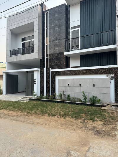 240 Sq Yards House For Sale