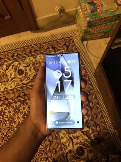 Samsung Mobile S24 Ultra 256 gb