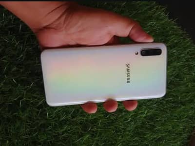 Samsung a50 6/128 03064905051