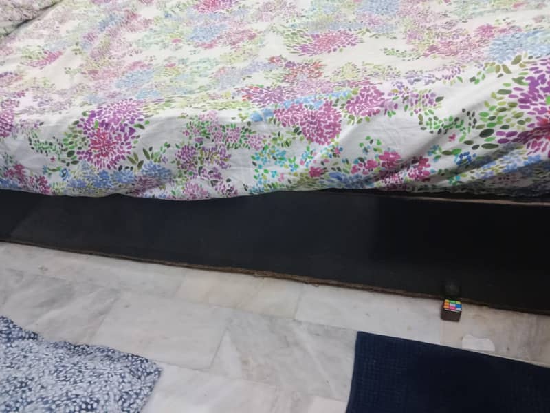 03343232652 3