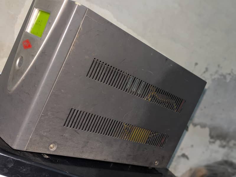 2 piece Mini UPS 2