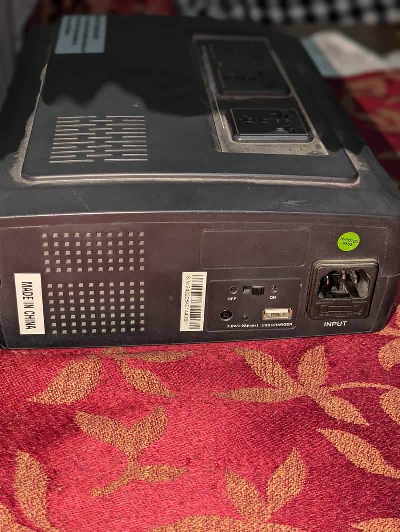 2 piece Mini UPS 3