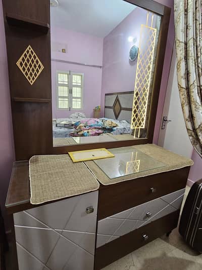 Queen bed with mattress almari side table dressing table