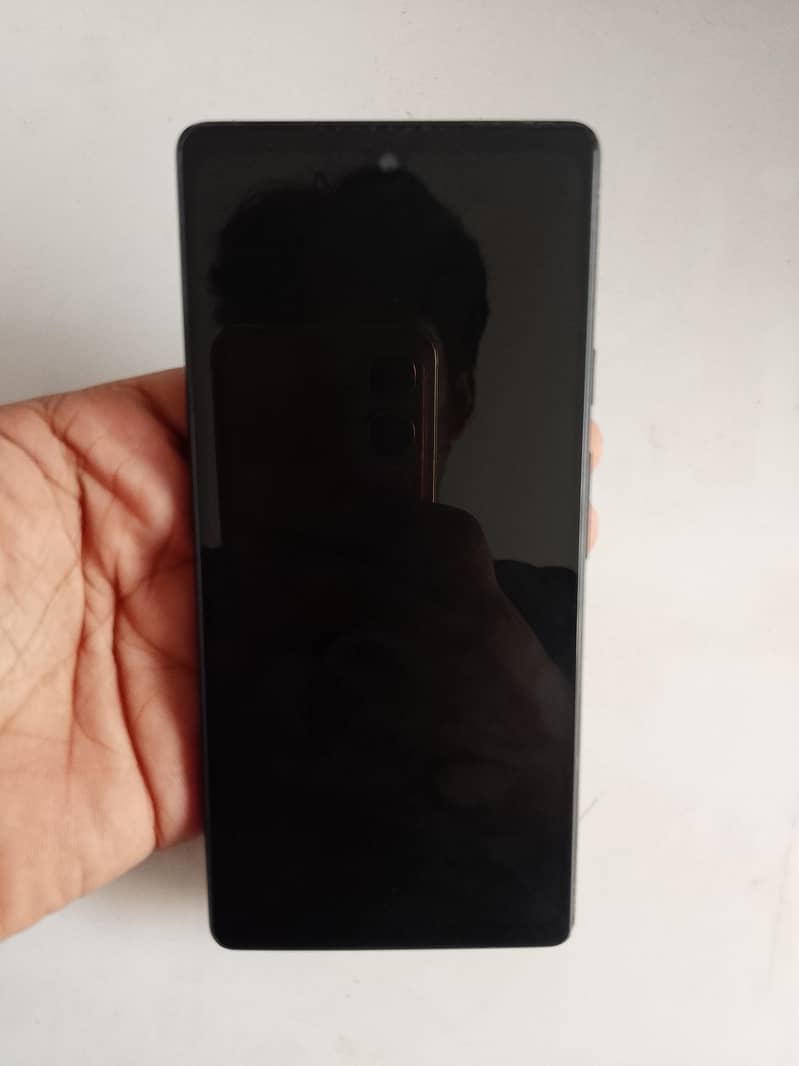 Google Pixel 6a 5