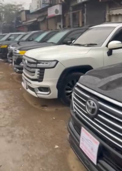 Car rental on Self Drive Rent a Car/Yaris/Civic/Revo/Alto/Prado/V8/KIA