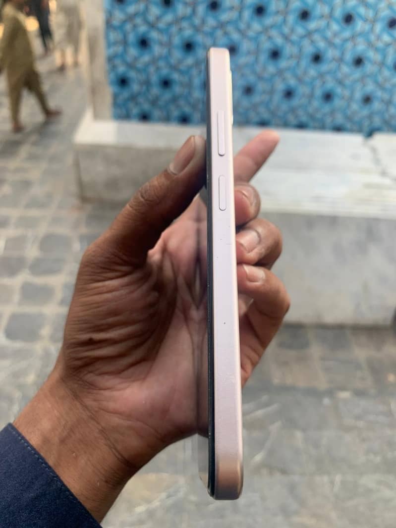 OPPO A6 1
