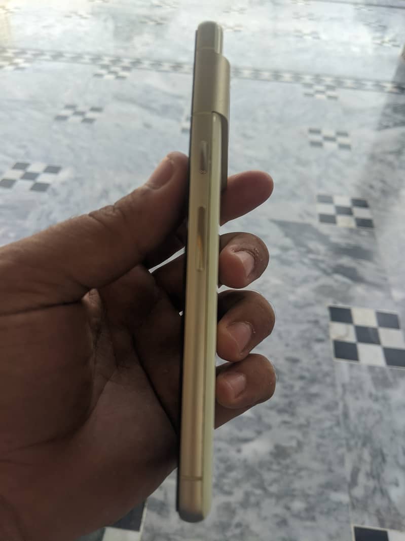 Google Pixel 7 5