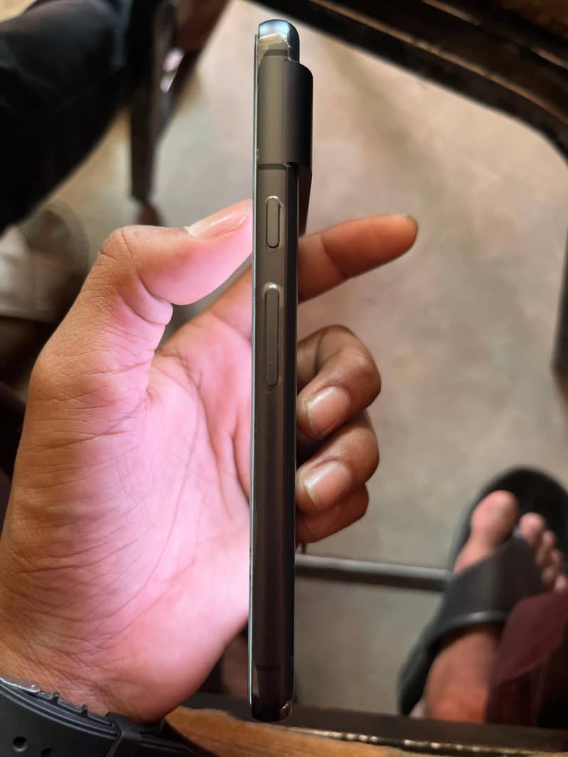 Google Pixel 8 3