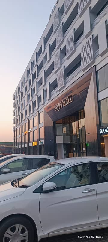 Beautiful Apartment in bahria town air bnb approved earn 150k monthly