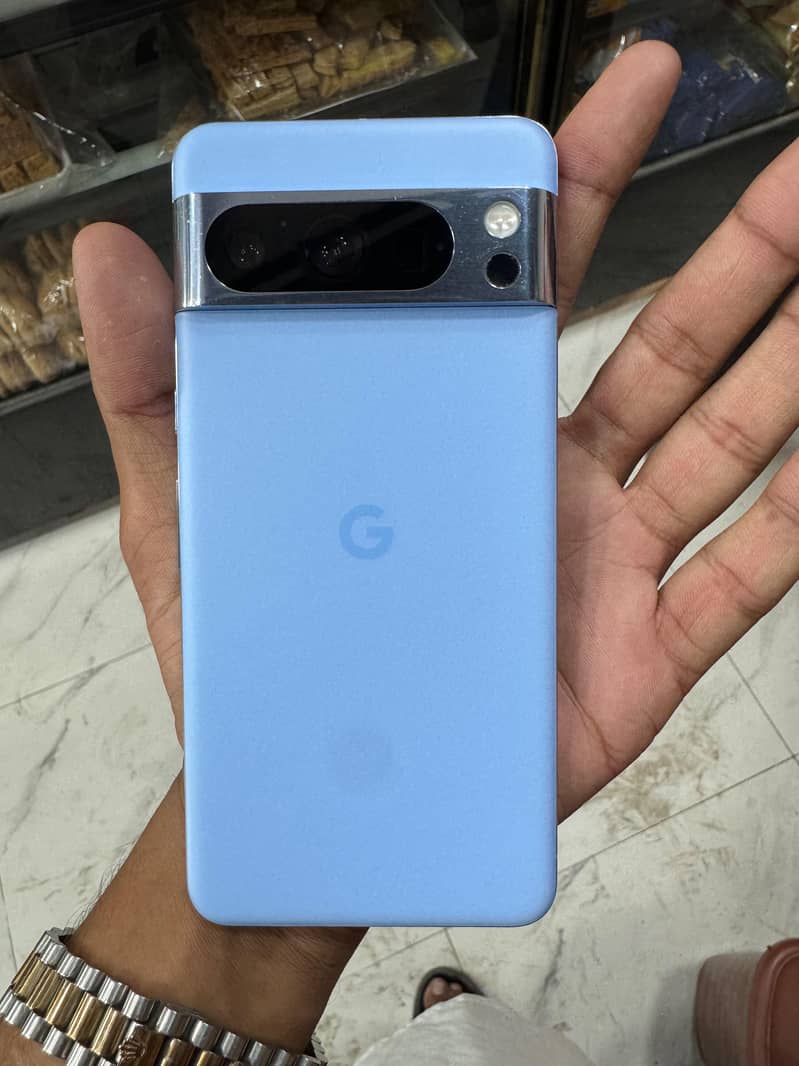 Google Pixel 8 Pro 0