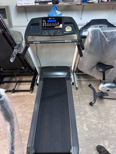 Exercise (Auto incline treadmill) yowza brand