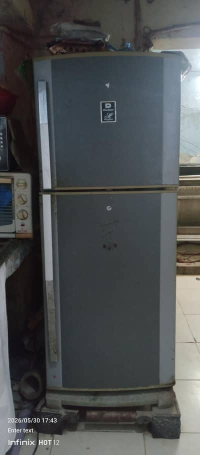 dawlance refrigerator