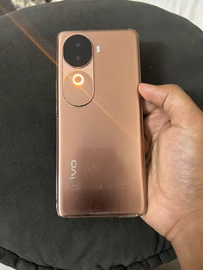 vivo V40e 10/10 condition