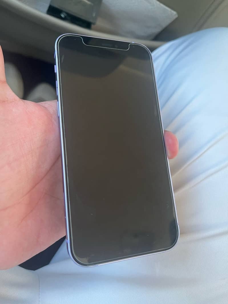 Apple iPhone 12 6
