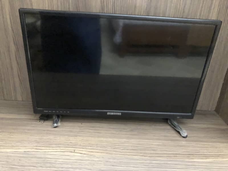 LCD NEW 0