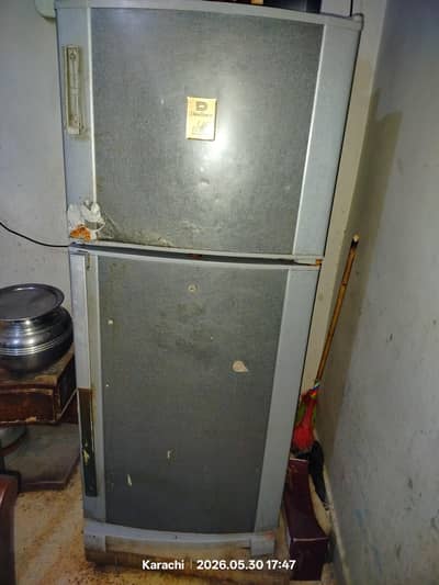 Dawlanve Fridge for sale