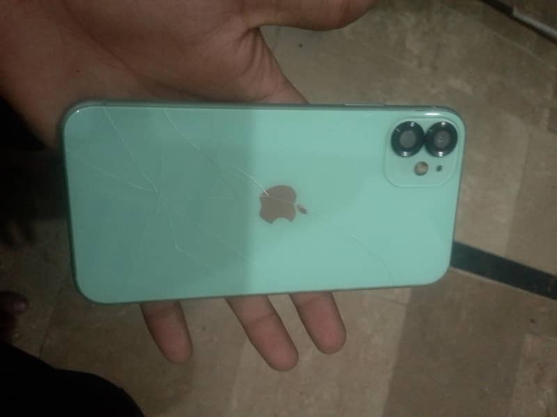 Apple iPhone 11 2