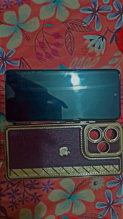 Infinix Hot 30 (with cover, 1 year used)