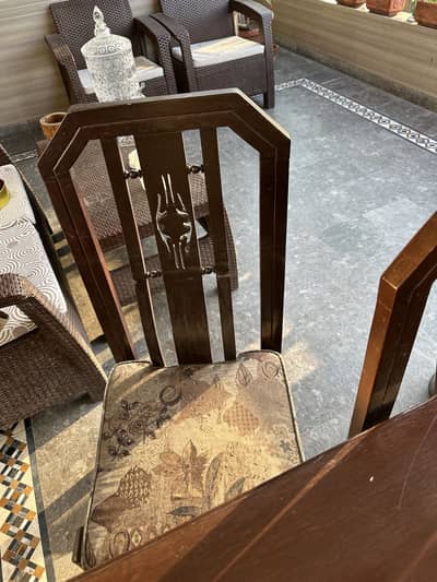 Dinning Table & Chairs