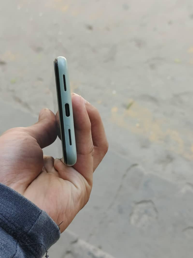Google Pixel 5 4