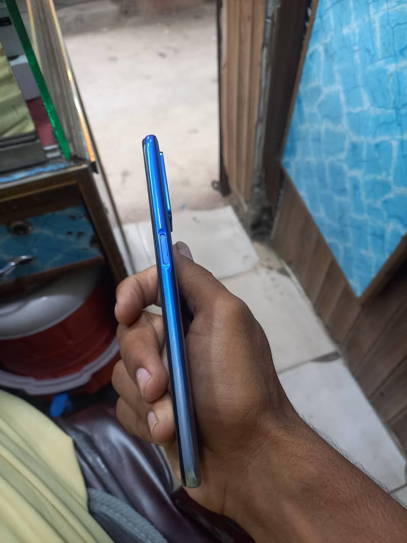 OPPO A54 3