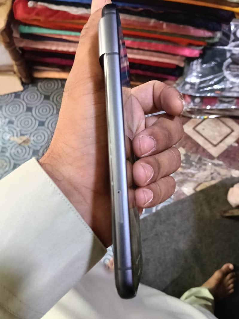 Google Pixel 8 1
