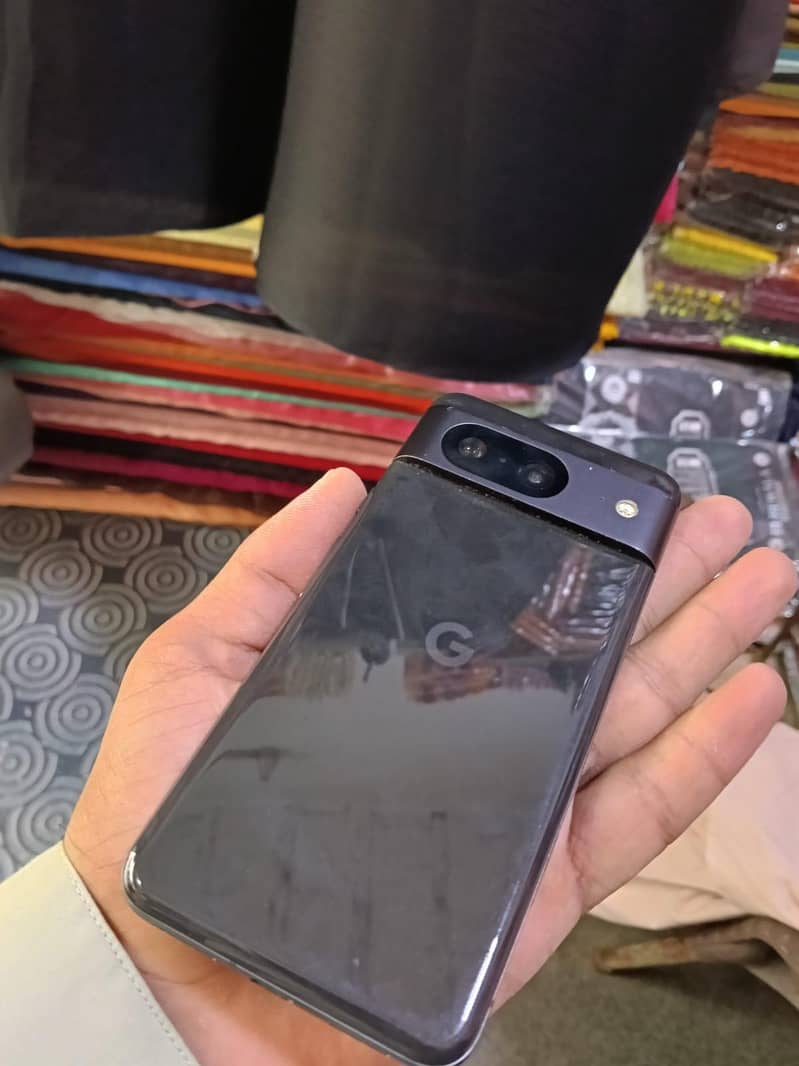 Google Pixel 8 2