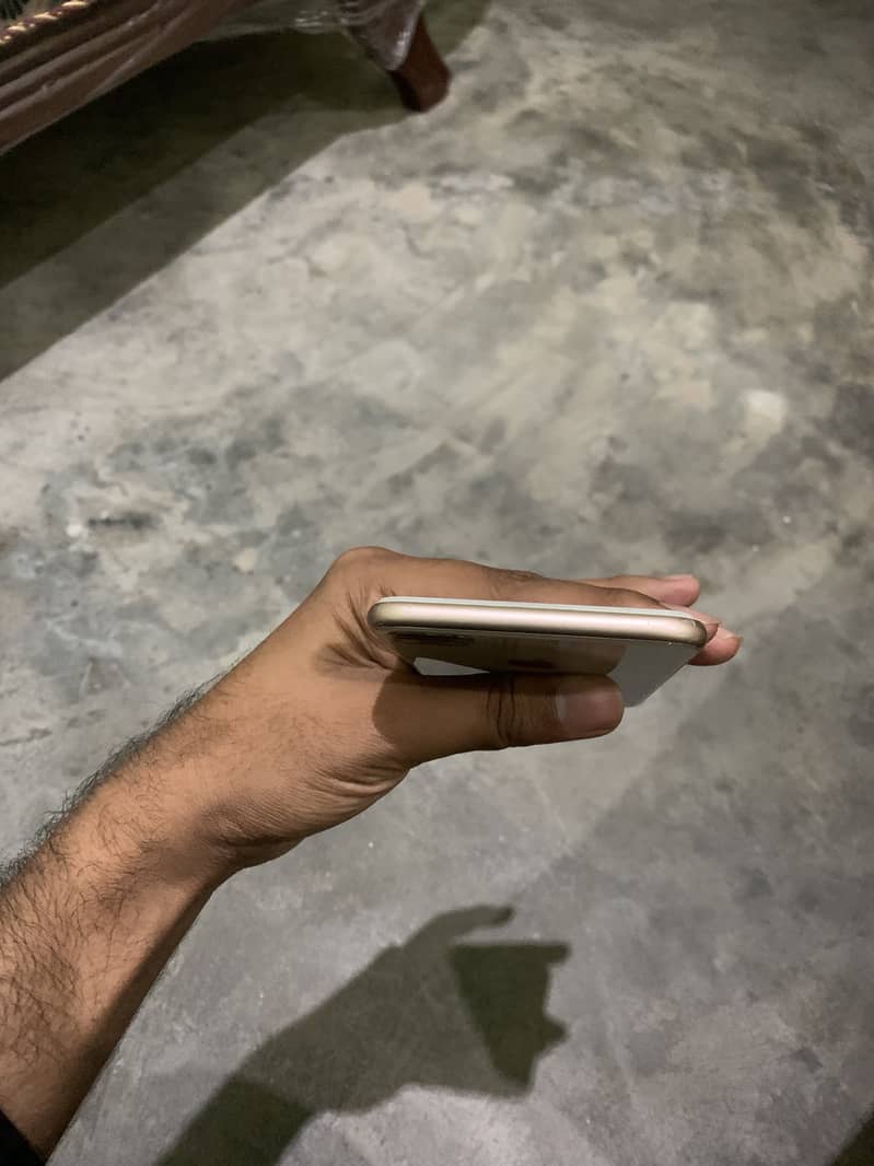 iPhone 8 Plus 3