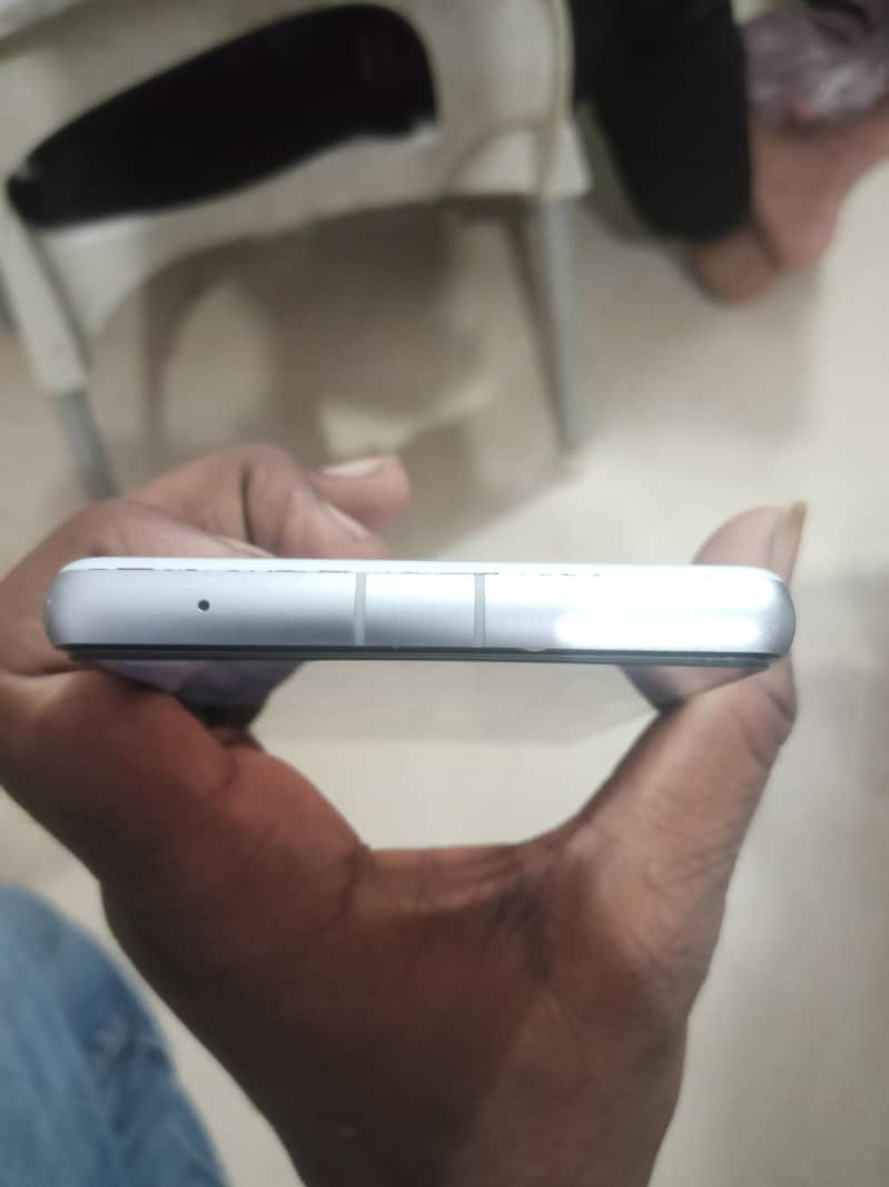 Google Pixel 7a 1