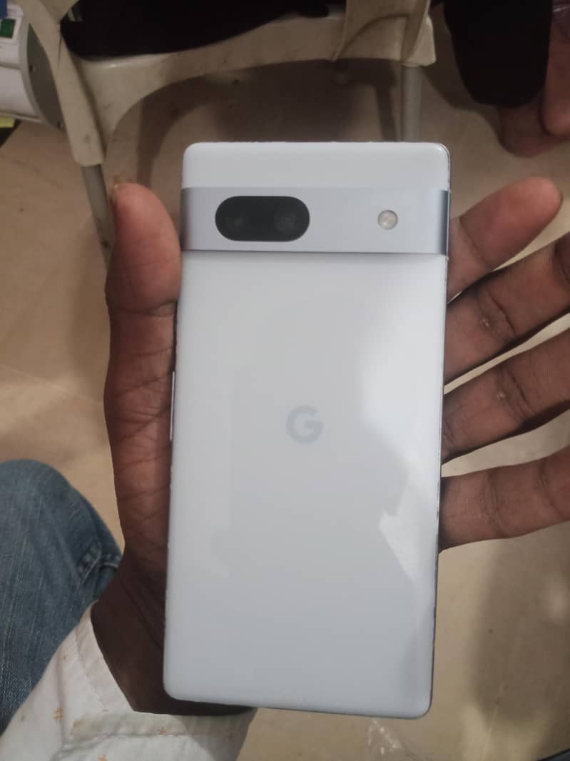 Google Pixel 7a 2