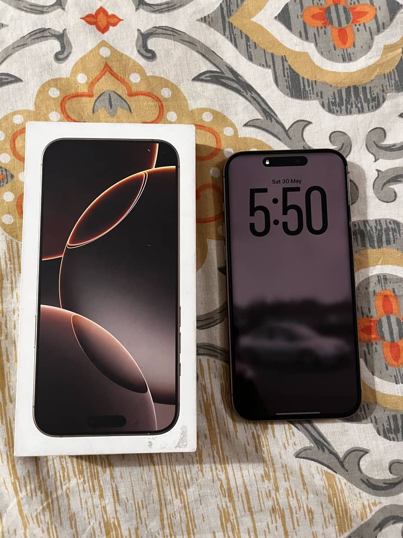 Apple iPhone 16 Pro Max 1