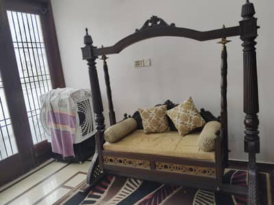 condition new hai use nahi Kiya wa hai one lac price