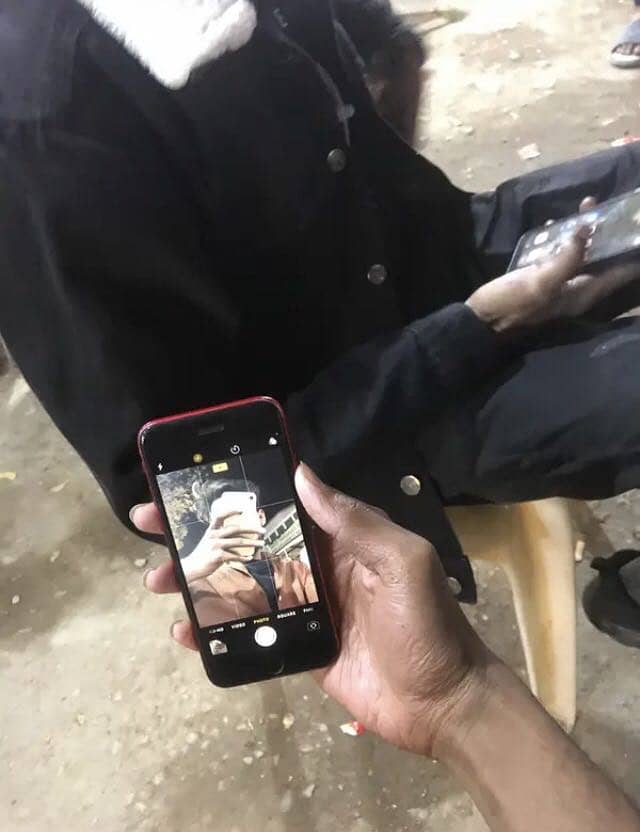 Apple iPhone 8 1