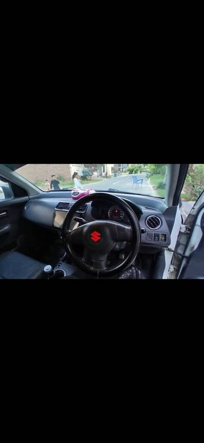 suzuki swift dlx in good condition