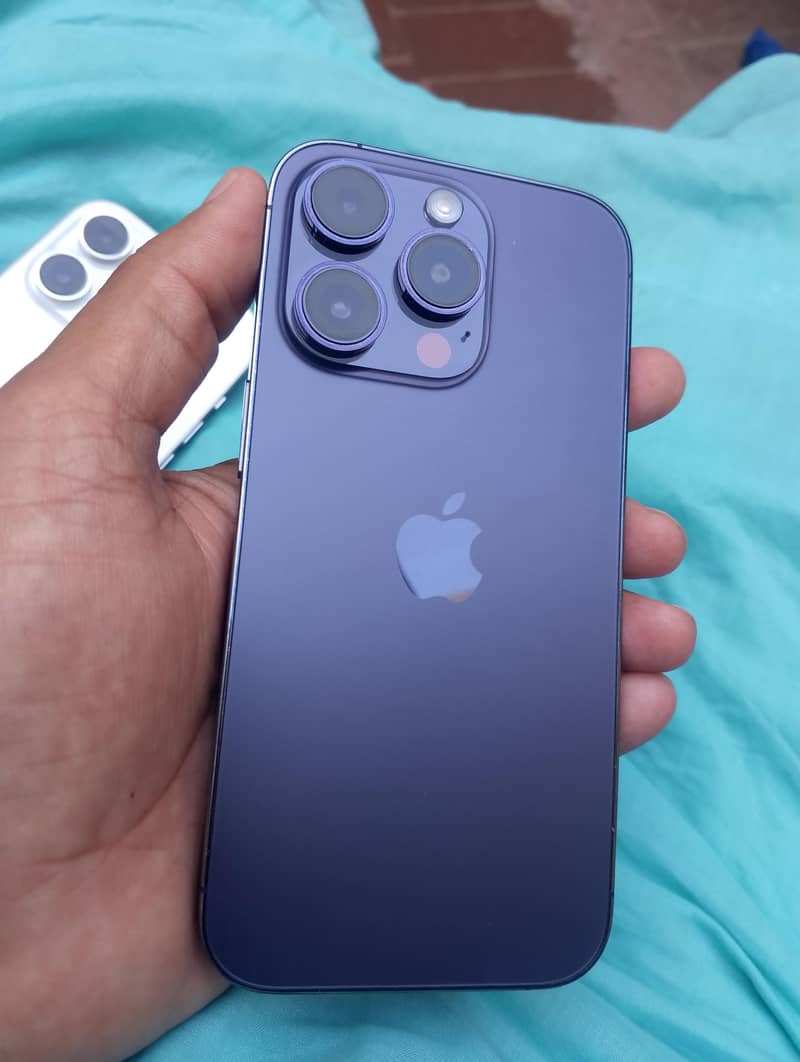 IPHOEN 14 pro 4