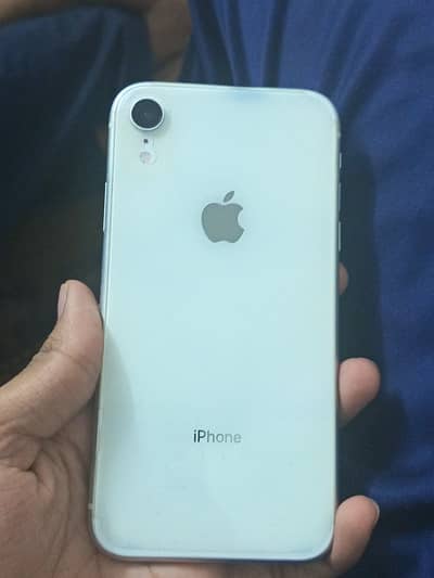 Apple iPhone XR
